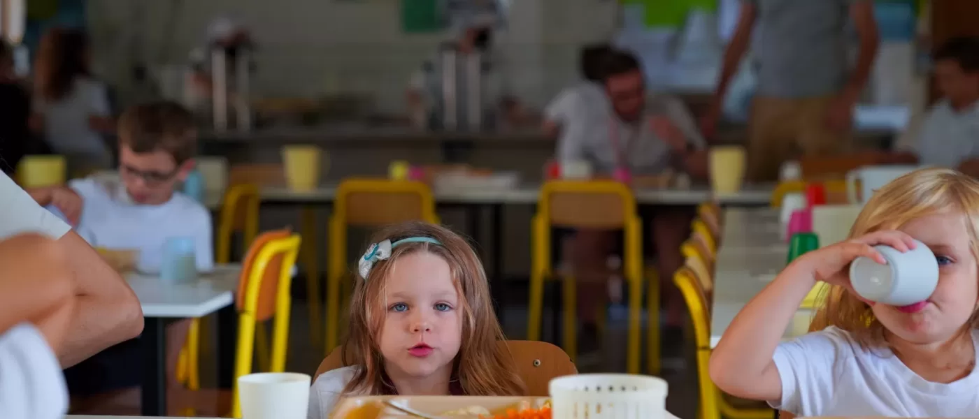 H-IS students eat lunch in the canteen