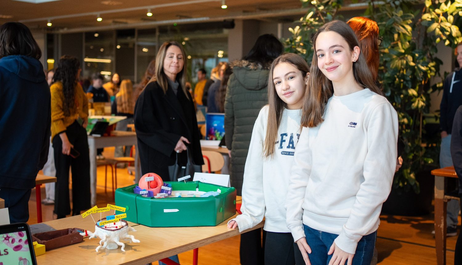 Sfide digitali e opportunità educative: dialogo tra esperti, genitori e docenti