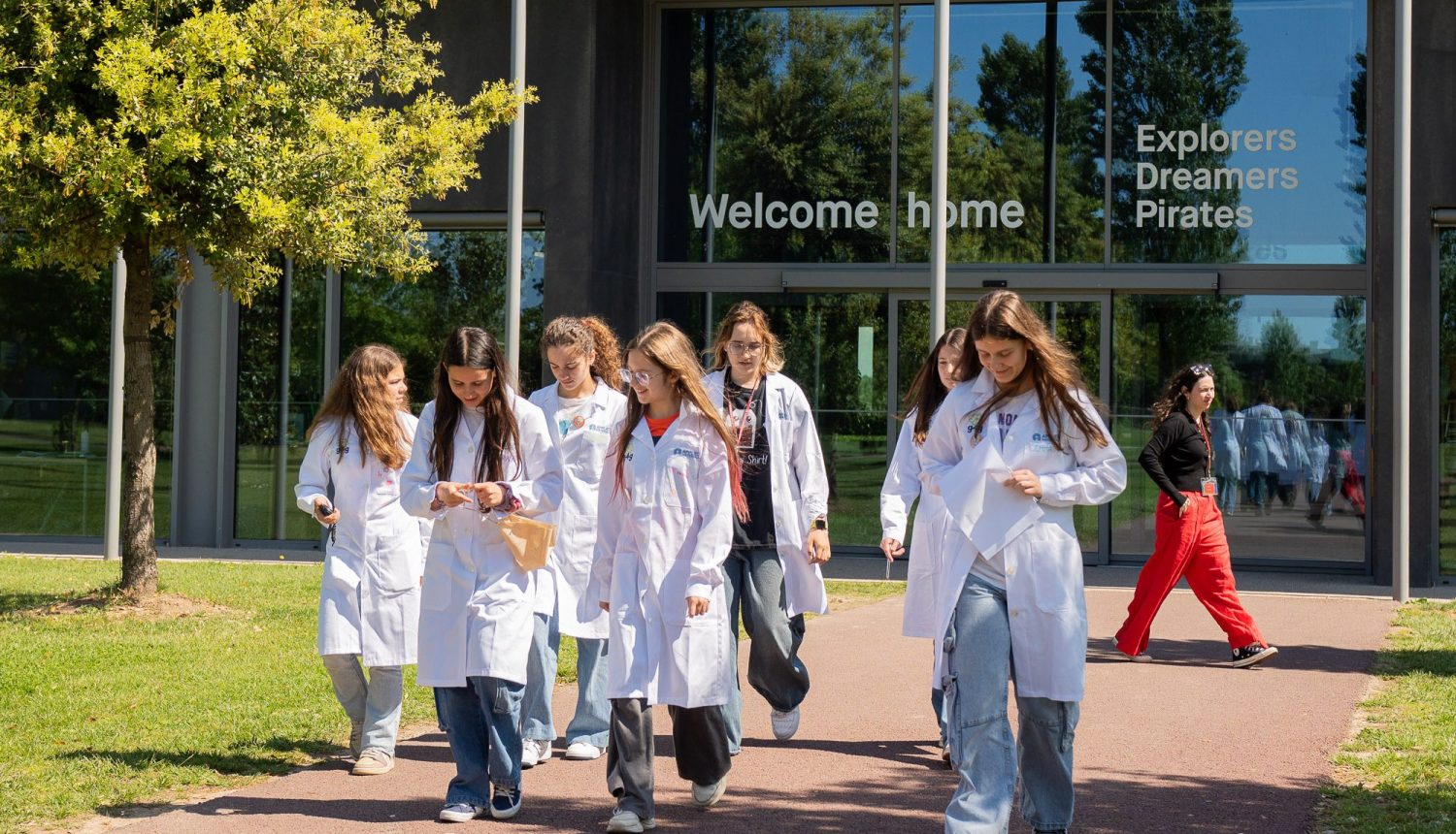 Exploring the Universe and History: The Trip to the Altopiano of Asiago